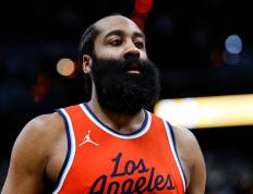 九游-哈登新星关键助攻表现惊艳，快船未来可期！的简单介绍