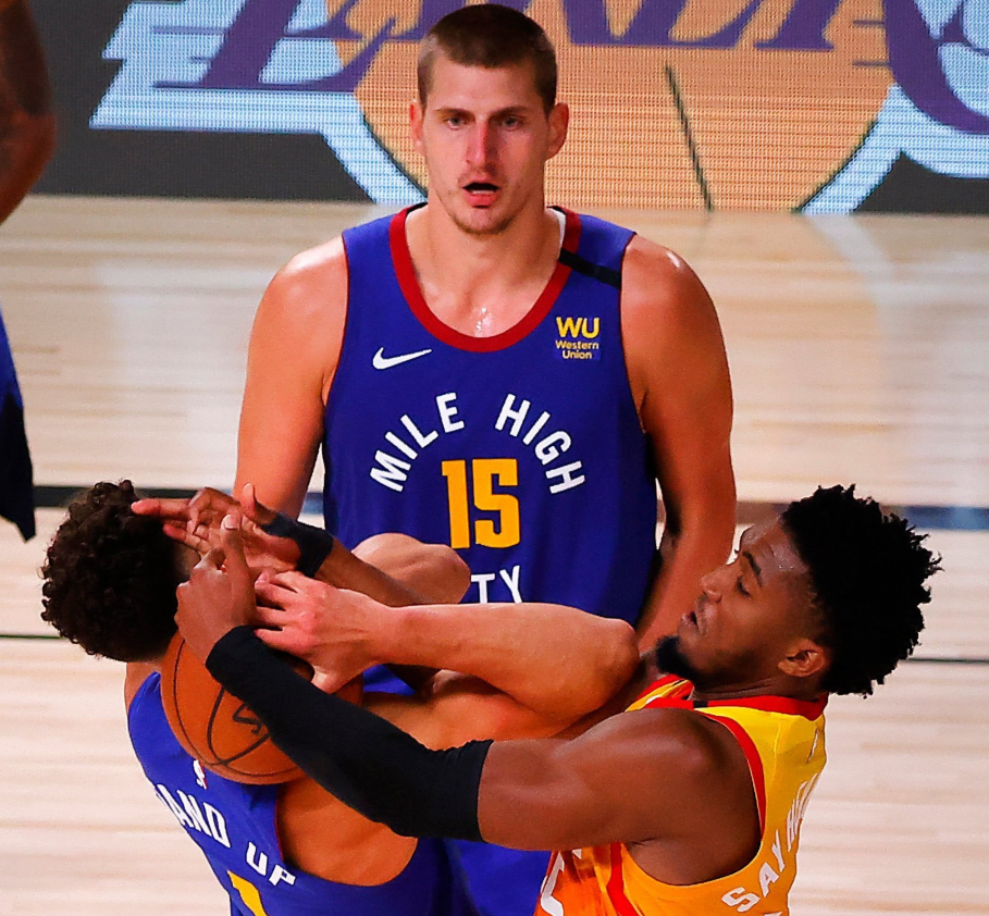 九游-包含Ming在掘金比赛中挺进下一轮,回归赛场引发热议!的词条