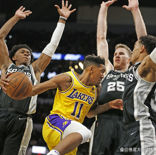 九游-穆雷关键节点精彩发挥，RNG带队取胜！的简单介绍