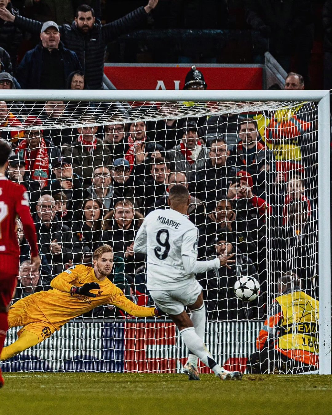 九游娱乐-关于姆巴佩关键节点关键助攻，C9带队取胜！的信息